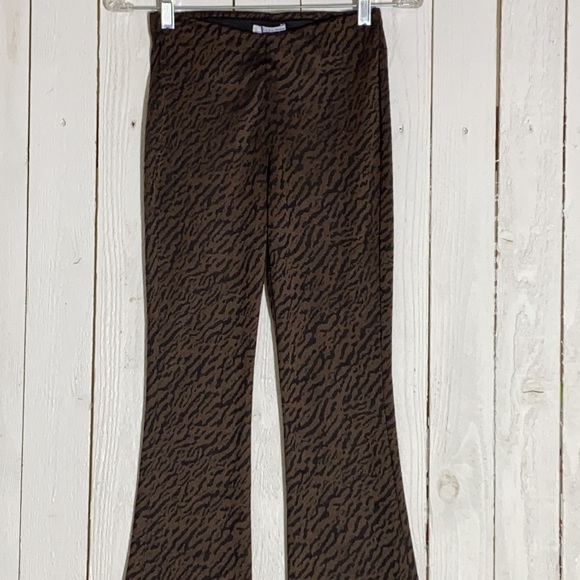 Zara Pants - Picture 2 of 7